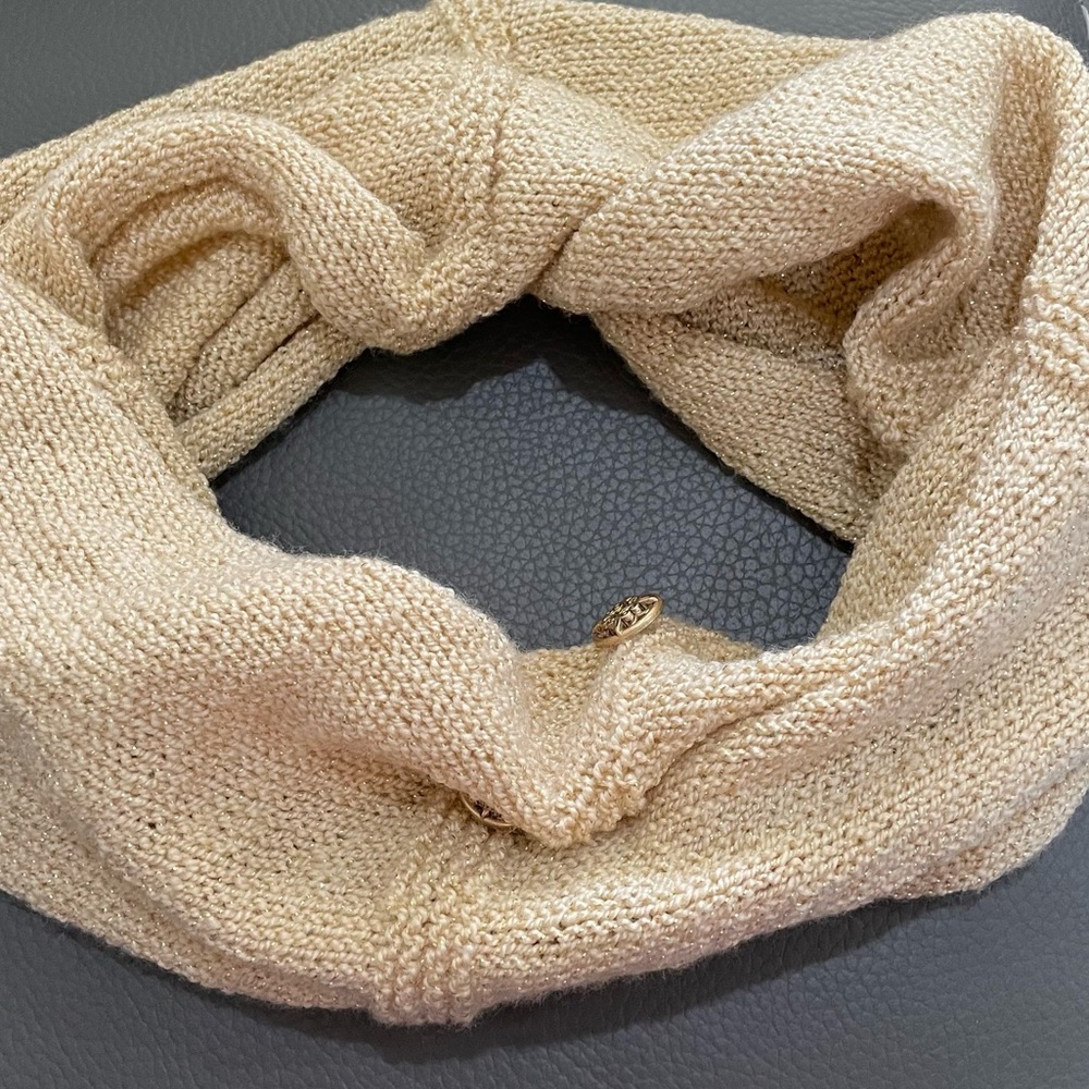 Women Neck scarf raund shape. Gold shiny. Handmade.